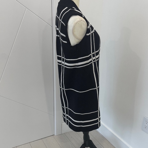 Alfani Black and White Grid Pattern Sweater Vest - Picture 3 of 5